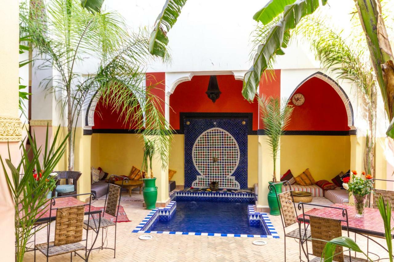 Riad Le Dromadaire Bleu By Weekome Marrakesh Exterior photo